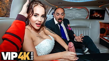 Op de huwelijksnacht pakt de bruidegom de pik van een vreemdeling vast